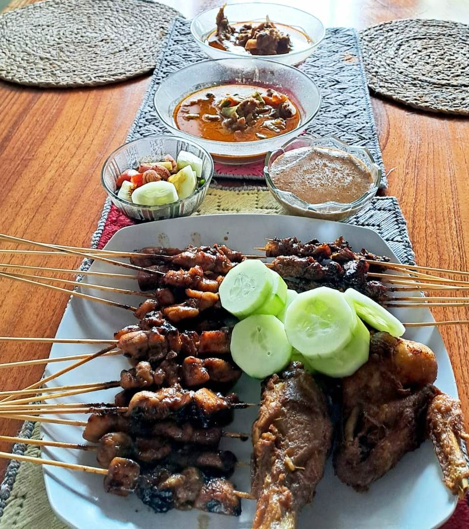 Salah Satu Menu yang Ada di Sate Setia Ponorogo Curup